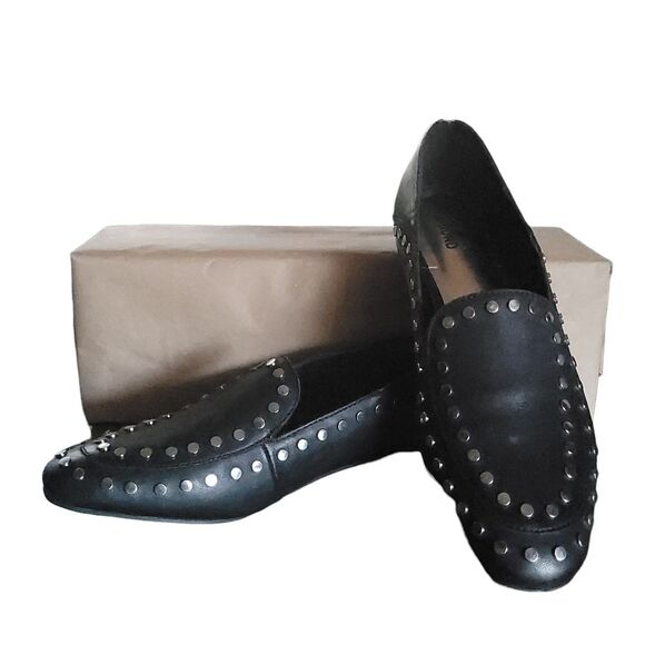Bleeckers and bond Arianna studded leather loafers slip on size 6.5 - Picture 1 of 11